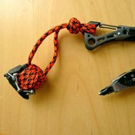 Magnetic monkey’s fist knot