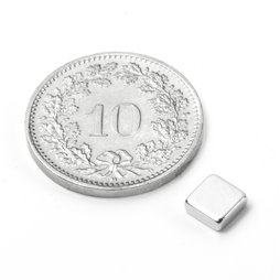 Q-05-05-02-N, Parallélépipède magnétique 5 x 5 x 2 mm, néodyme, N45, nickelé