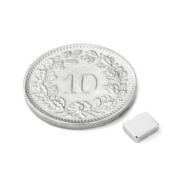 Q-05-04-1.5-N, Parallélépipède magnétique 5 x 4 x 1.5 mm, néodyme, N48, nickelé