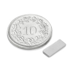Q-10-04-1.2-N, Parallélépipède magnétique 10 x 4 x 1.2 mm, néodyme, N50, nickelé