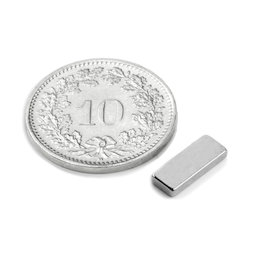 Q-10-04-1.5-N, Parallélépipède magnétique 10 x 4 x 1.5 mm, néodyme, N50, nickelé