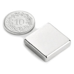 Q-20-20-05-N, Parallélépipède magnétique 20 x 20 x 5 mm, néodyme, N42, nickelé