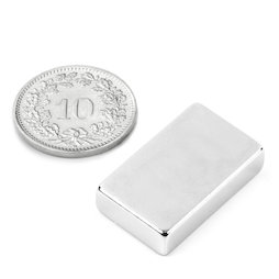Q-25-15-06-N, Parallélépipède magnétique 25 x 15 x 6 mm, néodyme, N45, nickelé