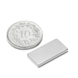 Q-20-10-02-N, Parallélépipède magnétique 20 x 10 x 2 mm, néodyme, N45, nickelé