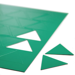 BA-014TR/green, Magnetsymbole Dreieck gross, für Whiteboards & Planungstafeln, 25 Symbole pro A4-Bogen, grün