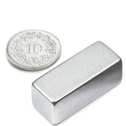 Q-30-12-12-Z, Parallélépipède magnétique 30 x 12 x 12 mm, néodyme, N52, zingué