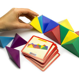 M-41, Tangram-Würfel, aus 24 magnetischen Tetraedern, mit 20 Vorlagekarten